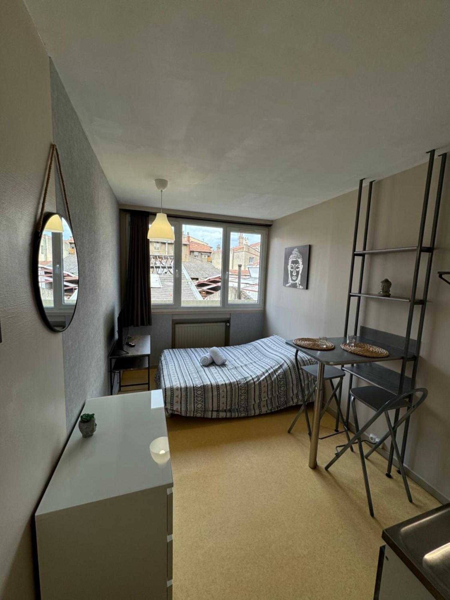 Appartement Au Centre De Valence Studio 5 Valence (Drome) Exterior foto